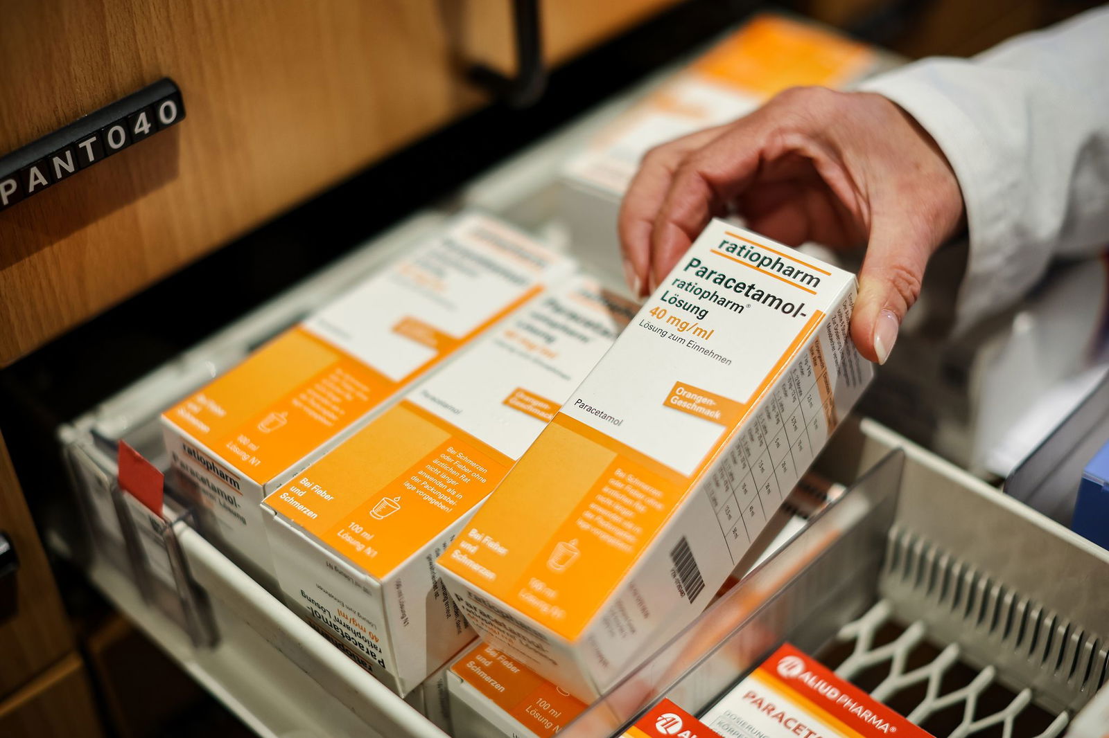 2022 wurden Fiebersäfte für Kinder in Deutschland knapp. (Archivbild)