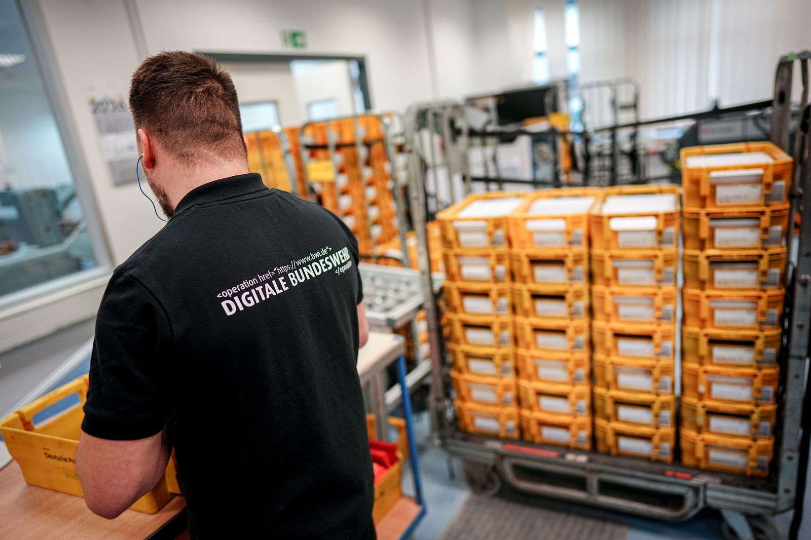 Neuer Wehrdienst - Erste Fragebögen werden verschickt