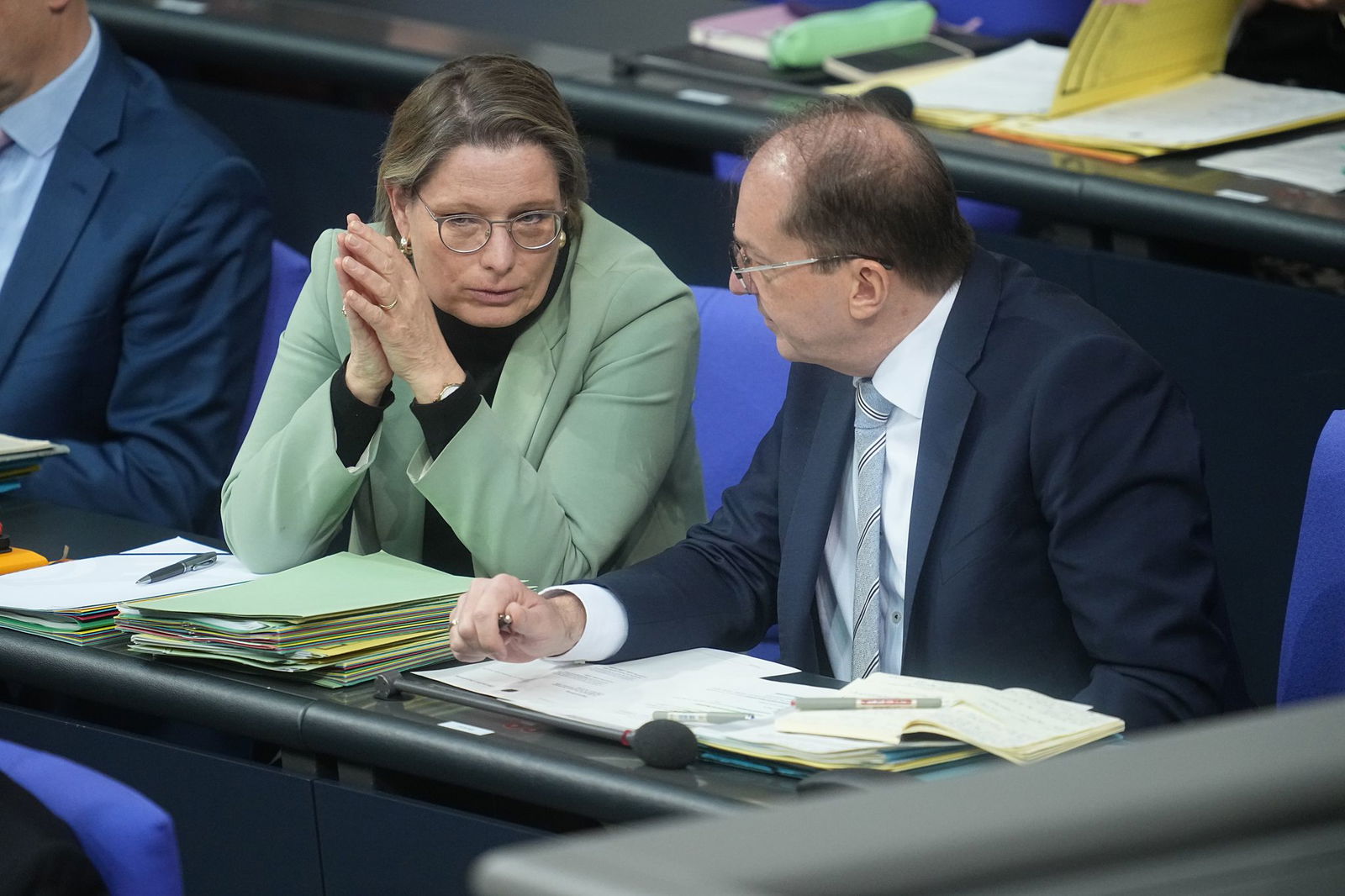 Zur Speicherpflicht für IP-Adressen hat es Gespräche zwischen Justizministerin Hubig (SPD) und Innenminister Dobrindt (CSU) gegeben. (Archivfoto)