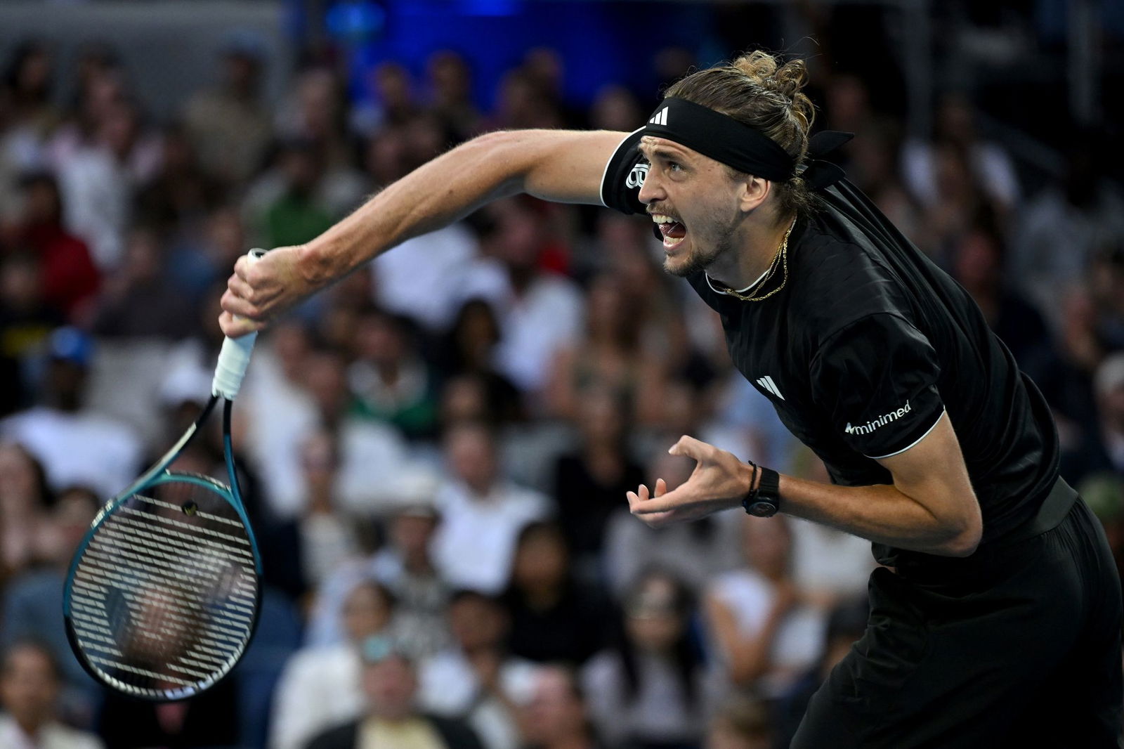 Alexander Zverev steht in Melbourne in Runde drei.