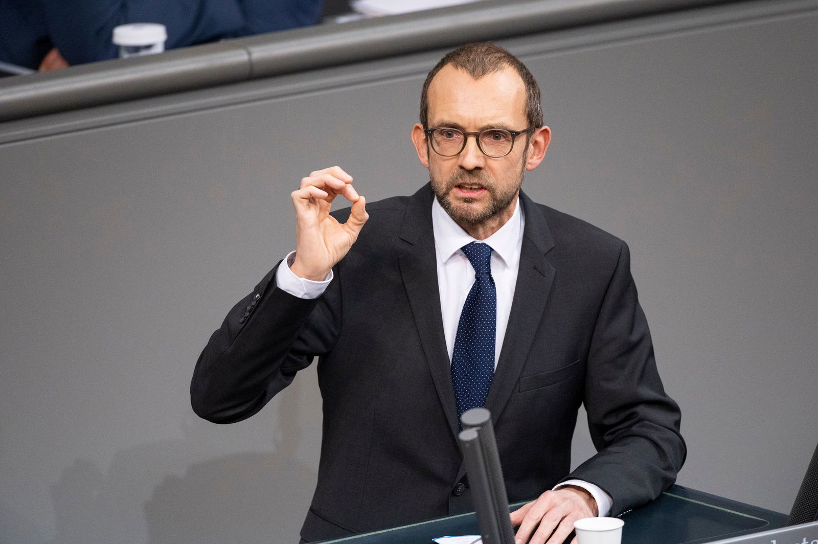 Der Verteidigungsausschuss befasst sich mit den Vorfällen in Zweibrücken. (Archivbild)