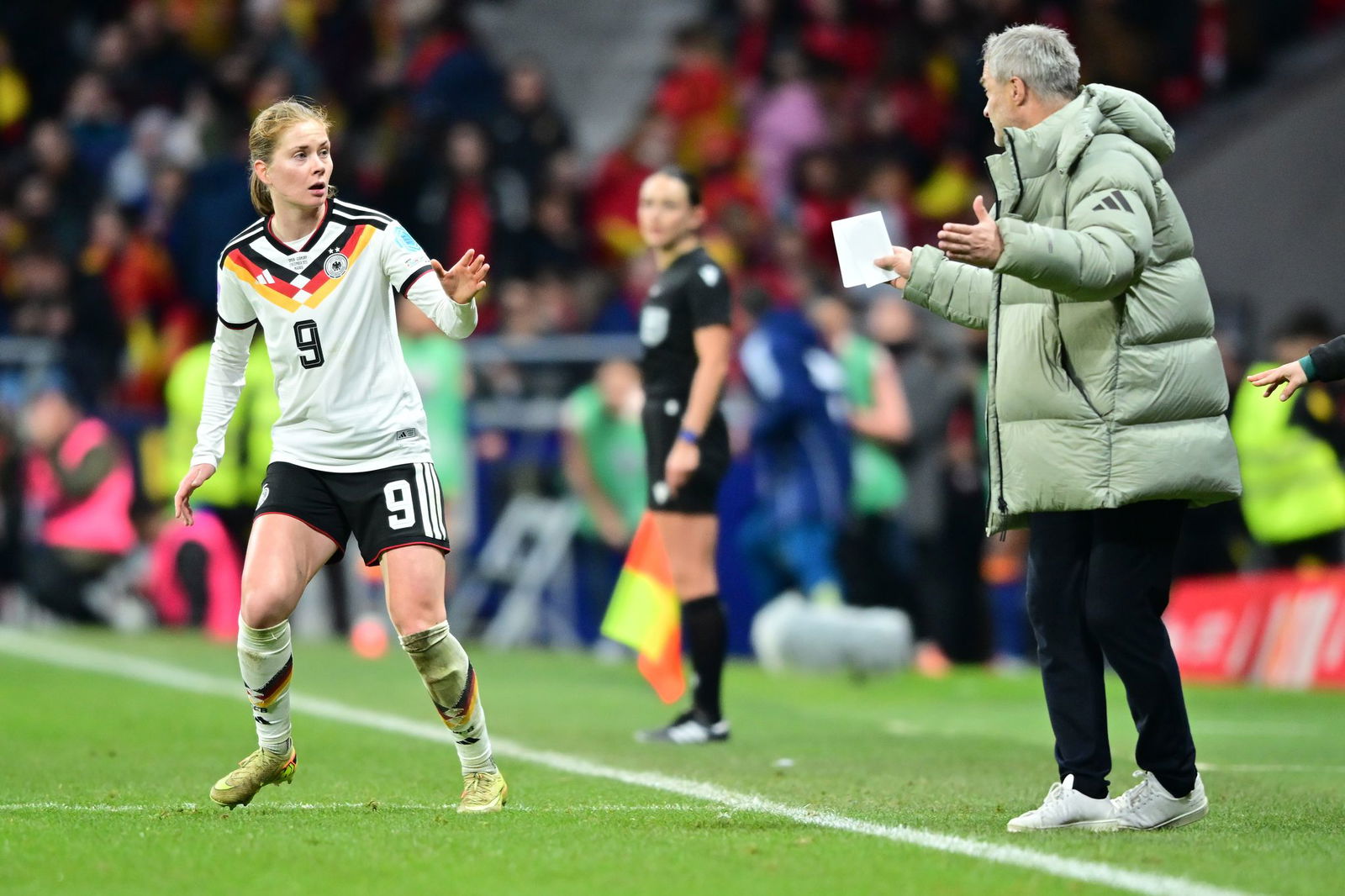 Im Mittelfeld gesetzt: Sjoeke Nüsken. (Archivbild)