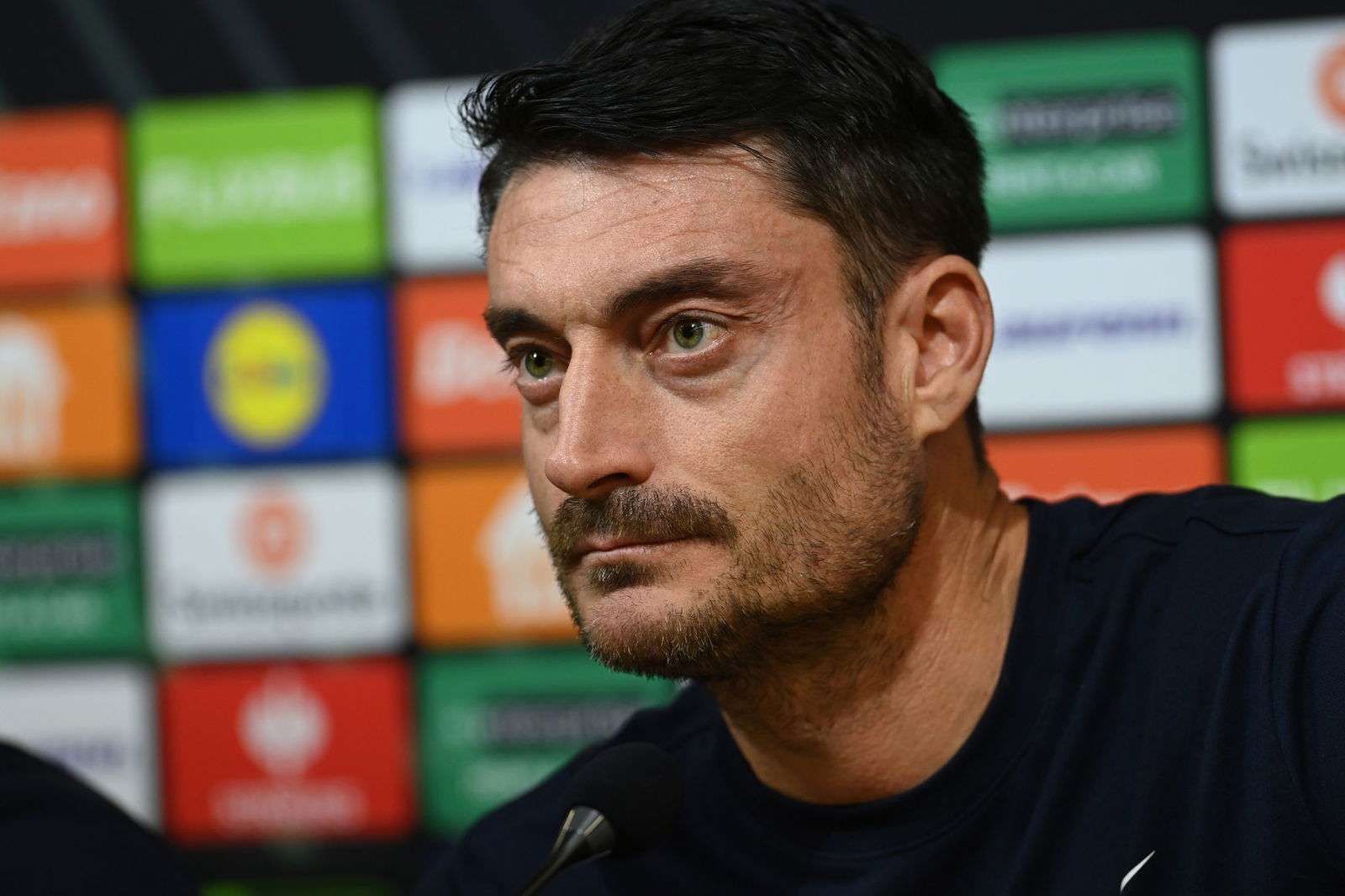 Wird überraschend neuer Trainer von Eintracht Frankfurt: Albert Riera. (Archivbild)