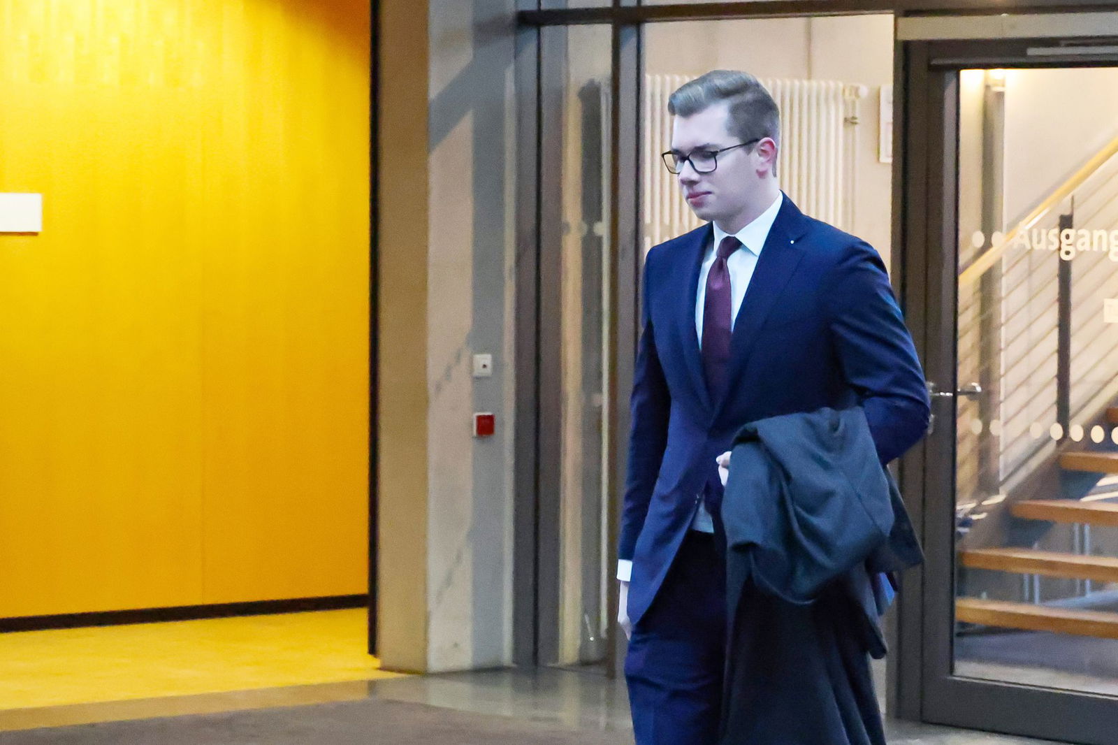 Der Landtagsabgeordnete Daniel Halemba fühlt sich zu Unrecht beschuldigt.