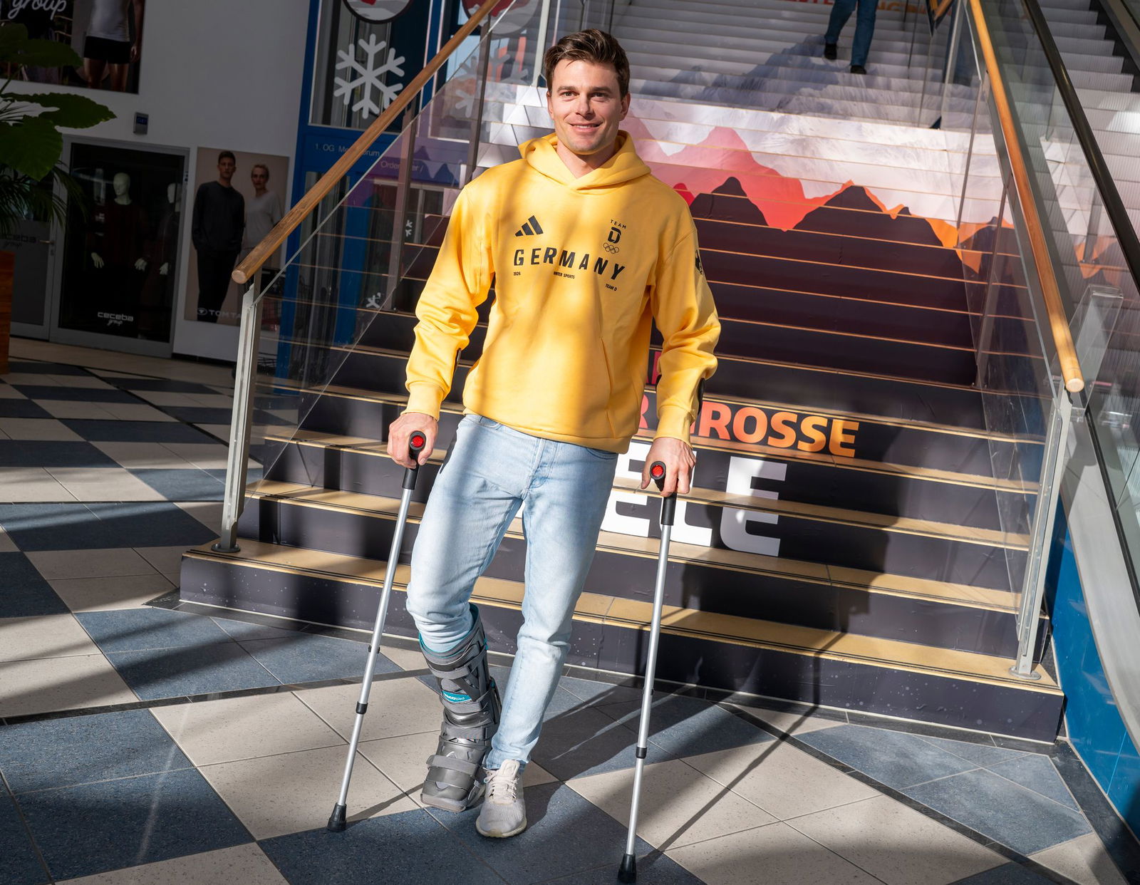 Alexander Schmid hat sich kurz vor den Olympischen Spielen am Knöchel verletzt.