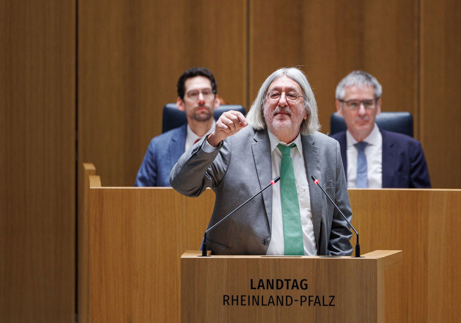 Der Grünen-Abgeordnete Bernhard Braun ist bei der Verbandsklage anderer Auffassung als der Koalitionspartner FDP.