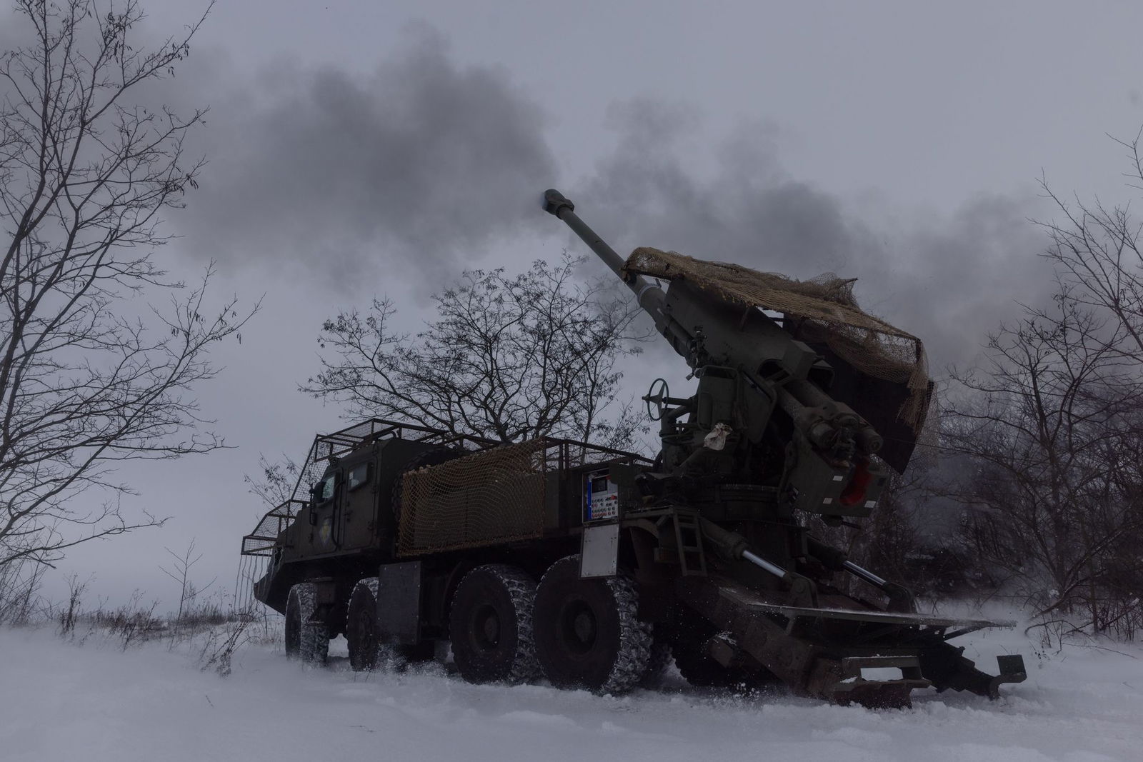 Die ukrainische Armee wehrt sich an der Front im Osten gegen das Vorrücken russischer Truppen. (Archivbild)