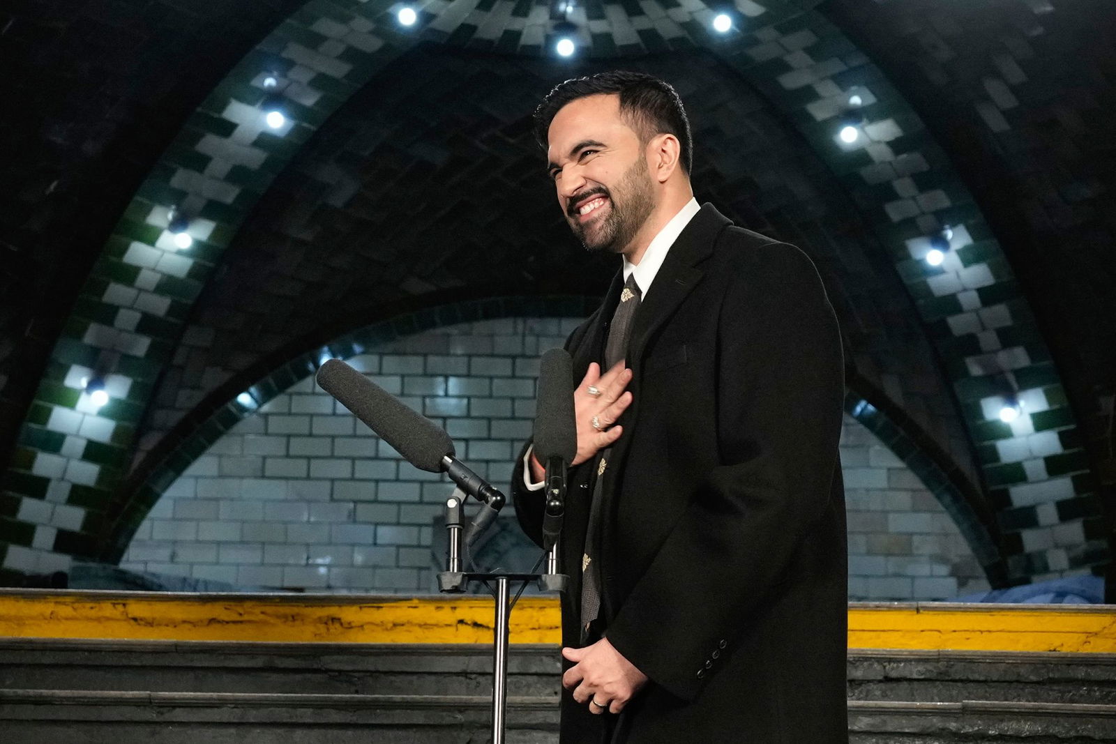 Mamdani nach seiner Vereidigung.