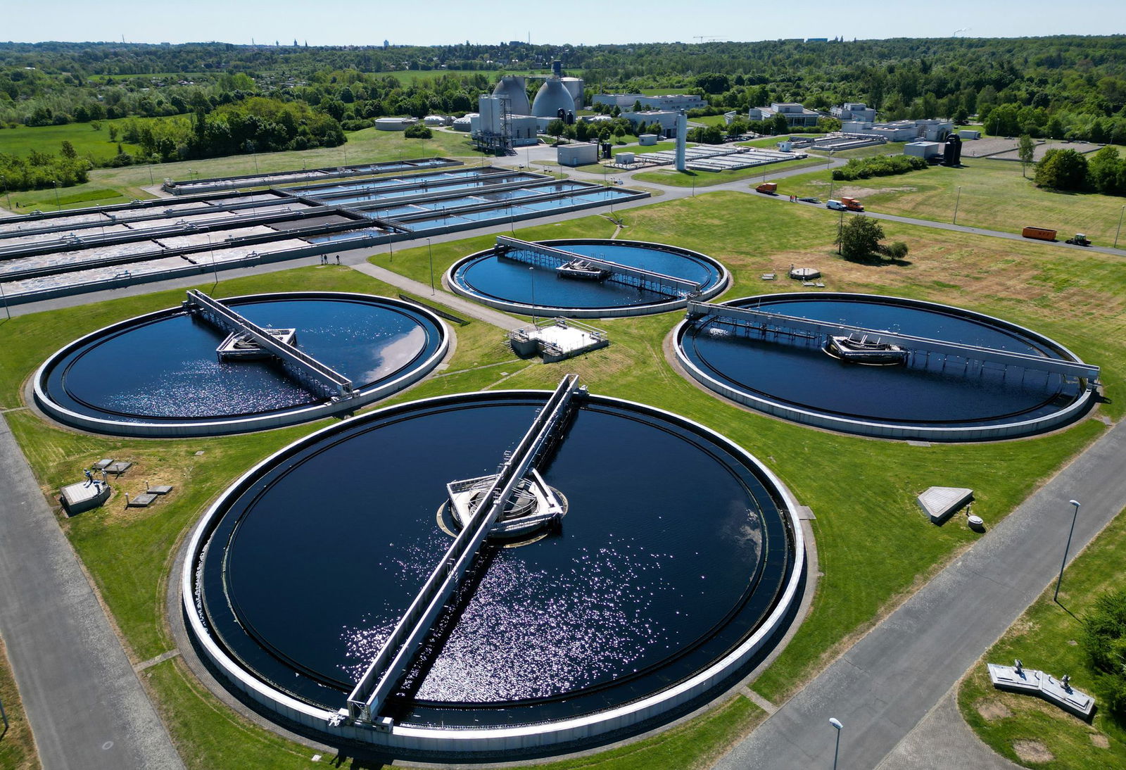 Die vierte Reinigungsstufe in Kläranlagen soll dafür sorgen, dass Trinkwasser langfristig sicherer und nachhaltiger produziert werden kann. (Archivbild)