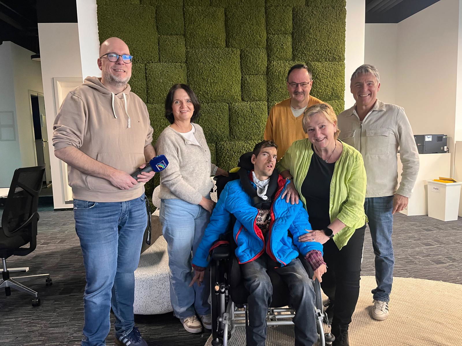 KUR Spendenübergabe der smartTones