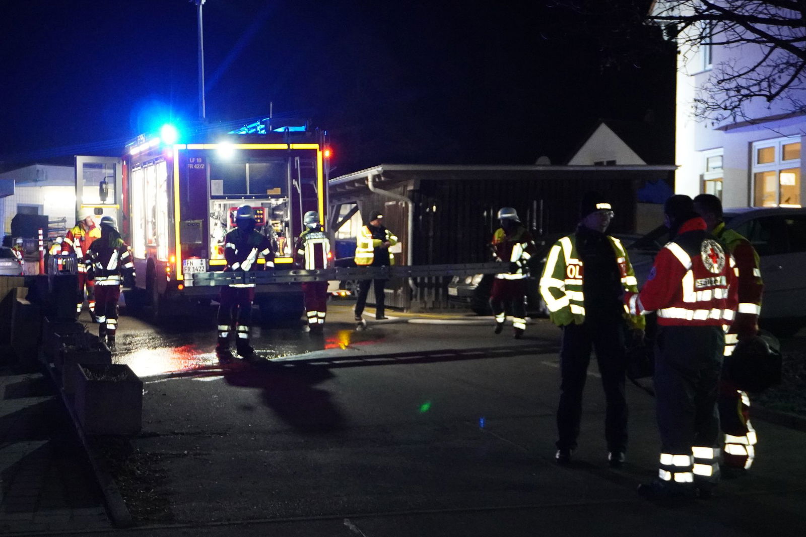 Bei den Vorbereitungen auf ein Feuerwerk ist ein Mann am Auge verletzt worden.