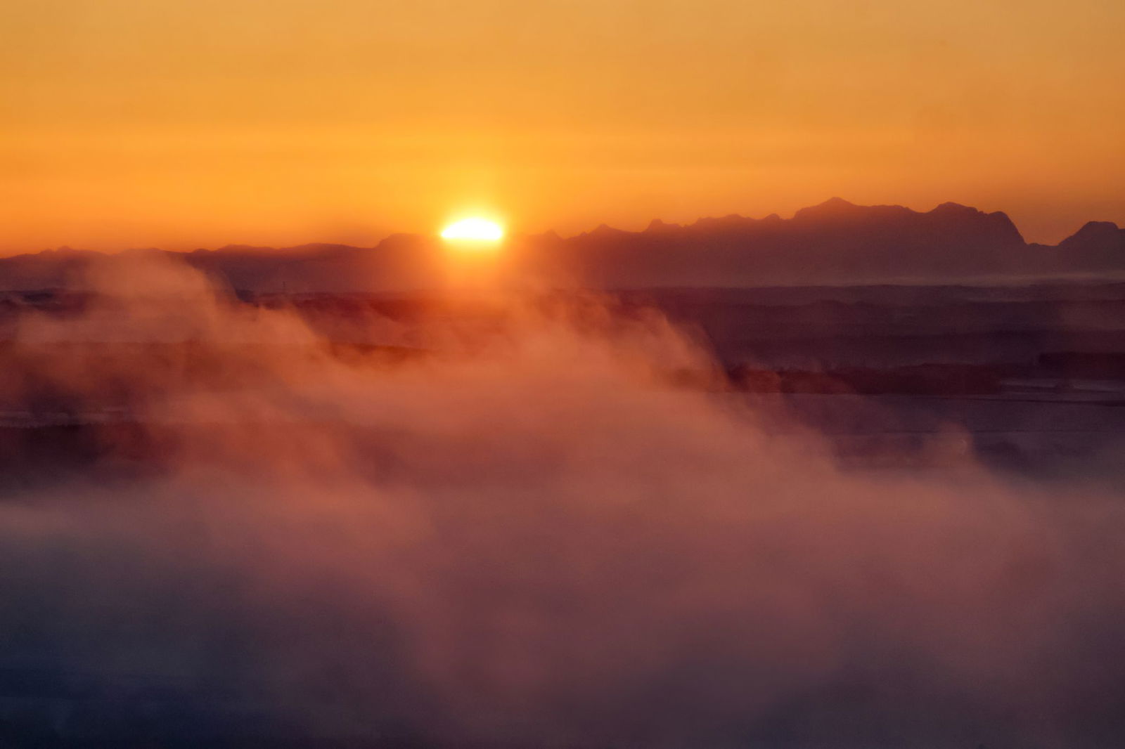 Der DWD rechnet mit wechselhaftem Wetter. (Symbolfoto)