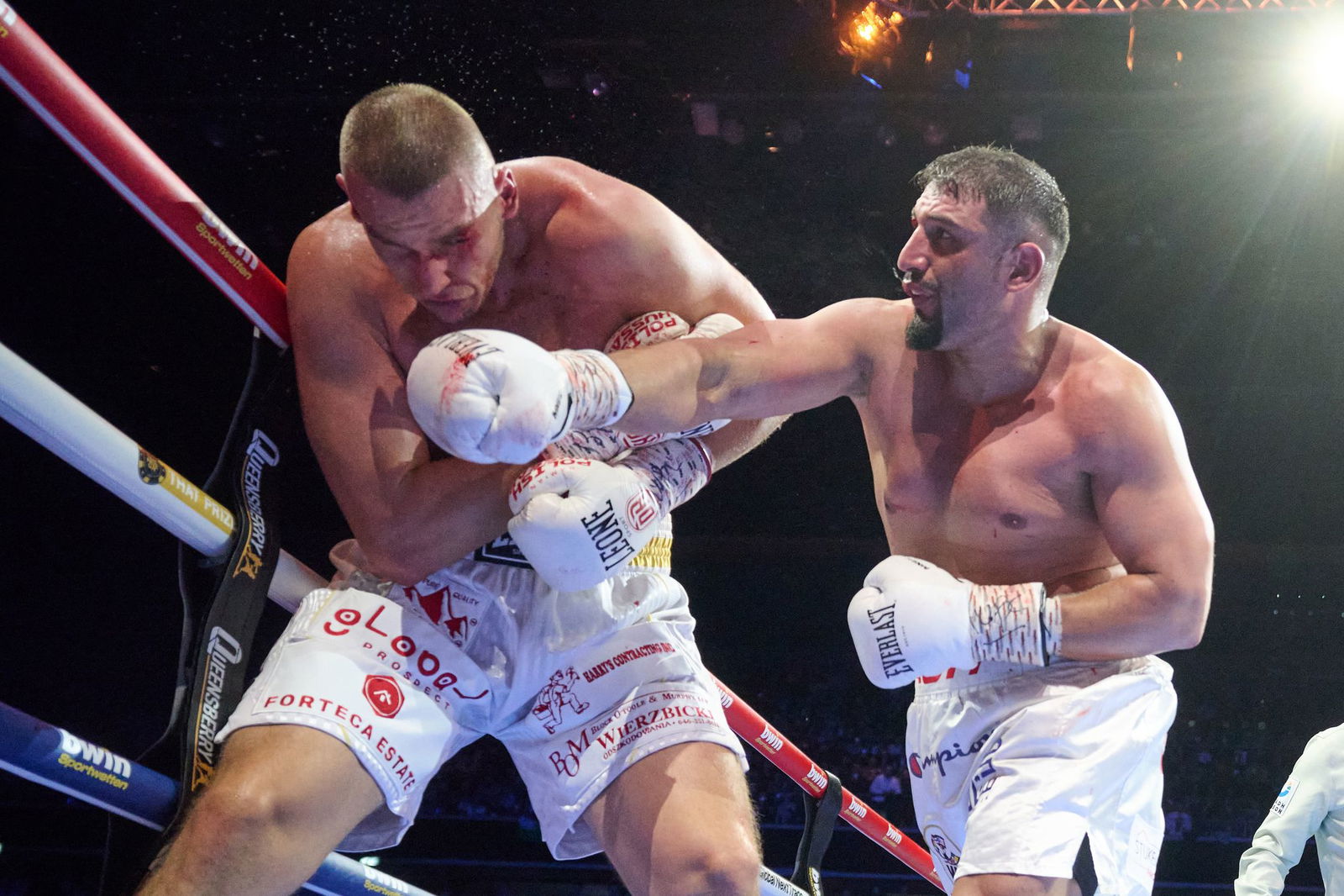 In der dritten Runde explodierte der Deutsche (r).