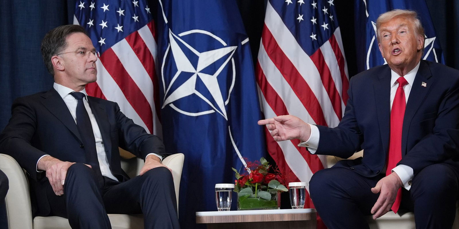 Verhandelte mit Trump (r.) über Grönland: Nato-Generalsekretär Rutte (l.).