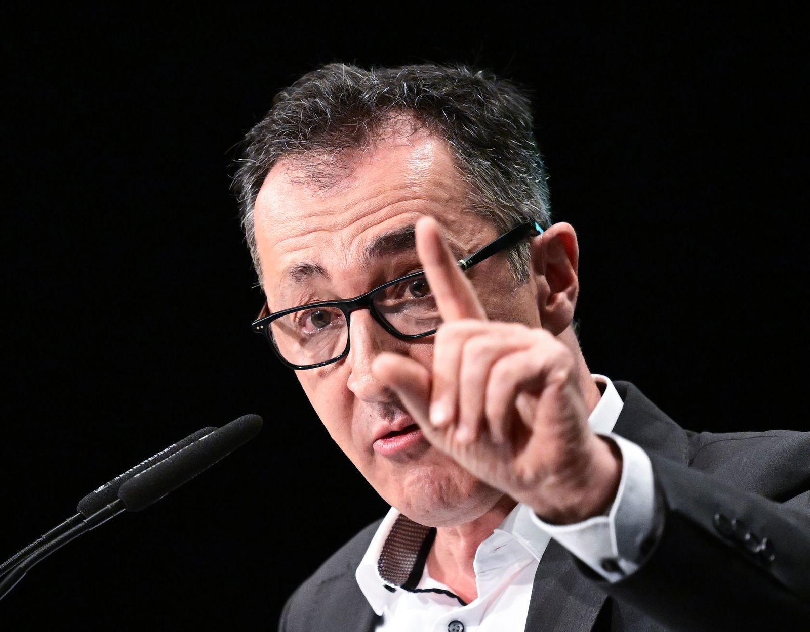 In einer Halle hat es einen sicherheitsrelevanten Vorfall gegeben. (Archivbild)