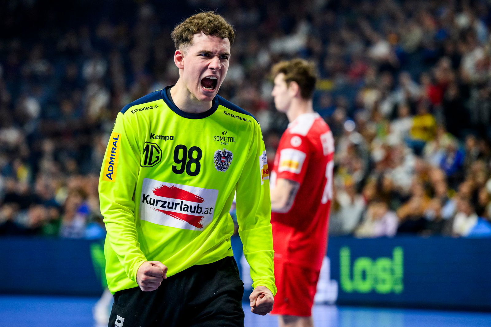 Constantin Möstl kritisiert die Wortwahl von DHB-Keeper Andreas Wolff. (Archivbild)