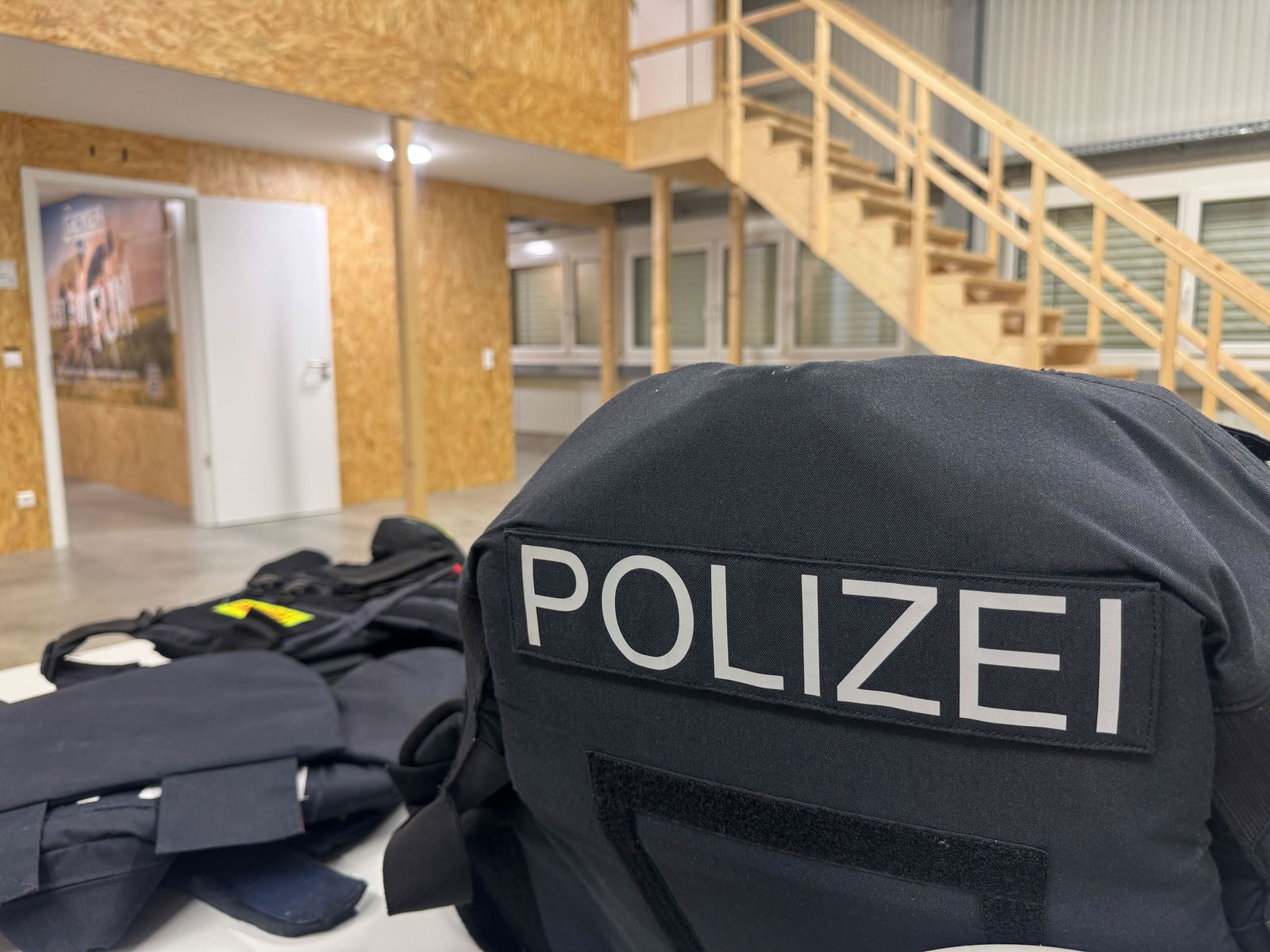 Rund 40 Stunden verbringen die Beamten im Jahr in der Trainingshalle.