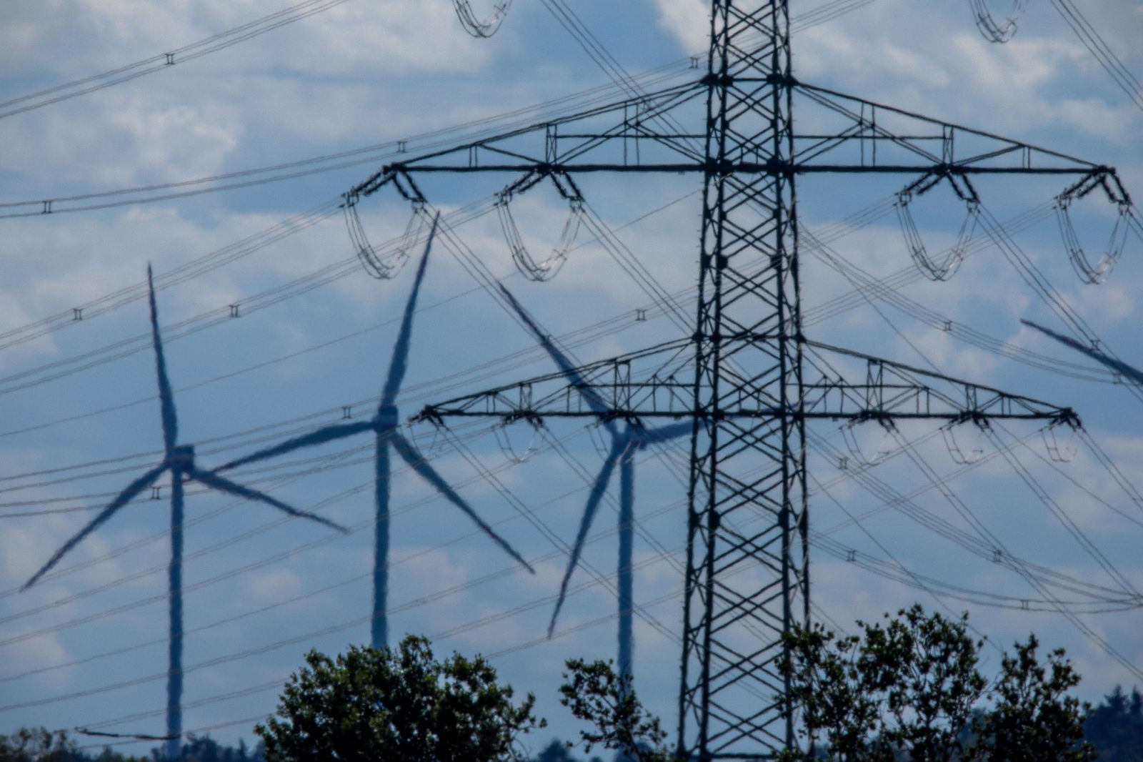 Die kritische Infrastruktur soll widerstandsfähiger werden. Angreifer sollen es nicht mehr so leicht haben. (Symbolbild)