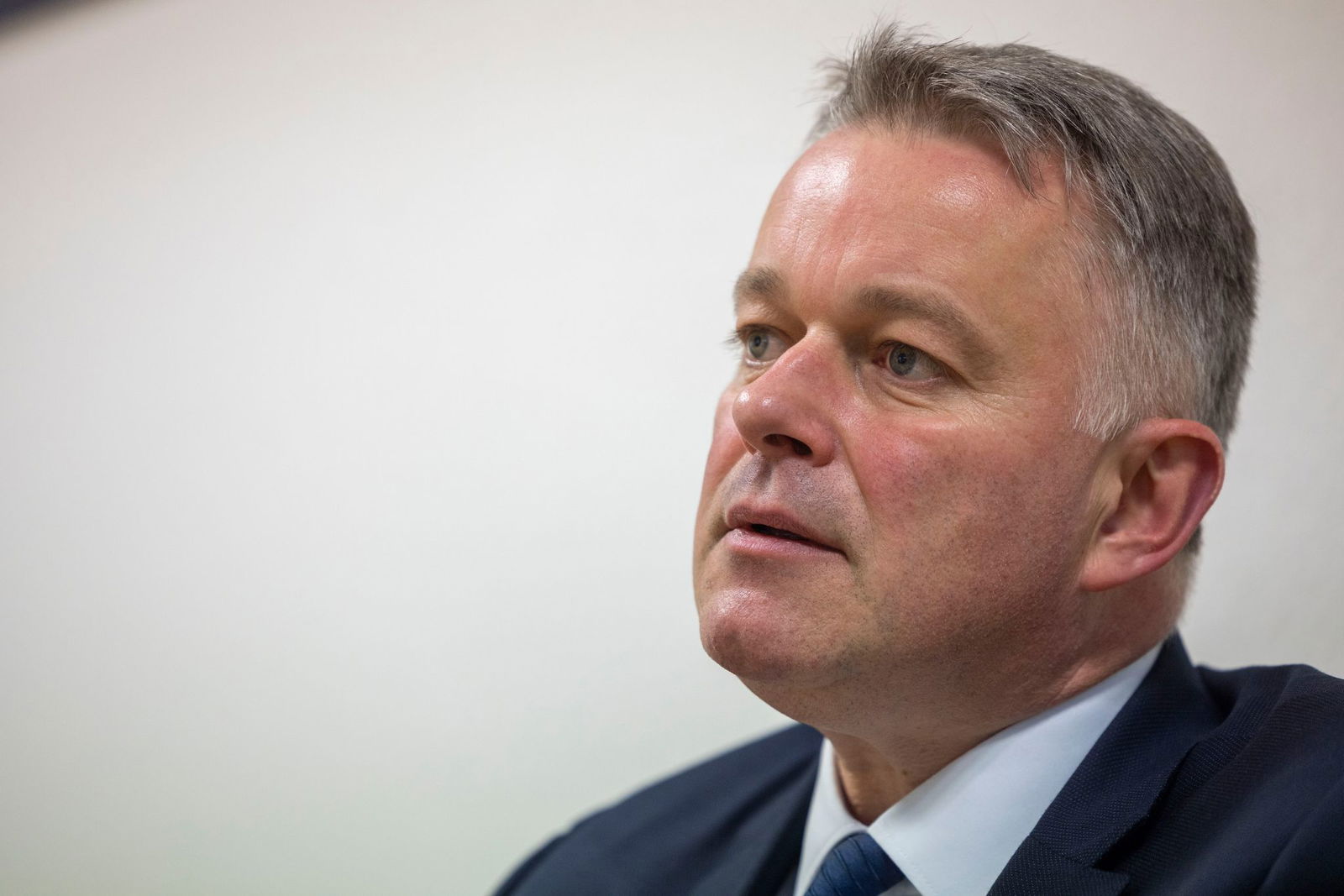 Es dürfe nicht bei einem moralischen Zeigefinger bleiben, sondern die Probleme der Menschen müssten von der Politik angegangen werden, sagt Schnieder. 