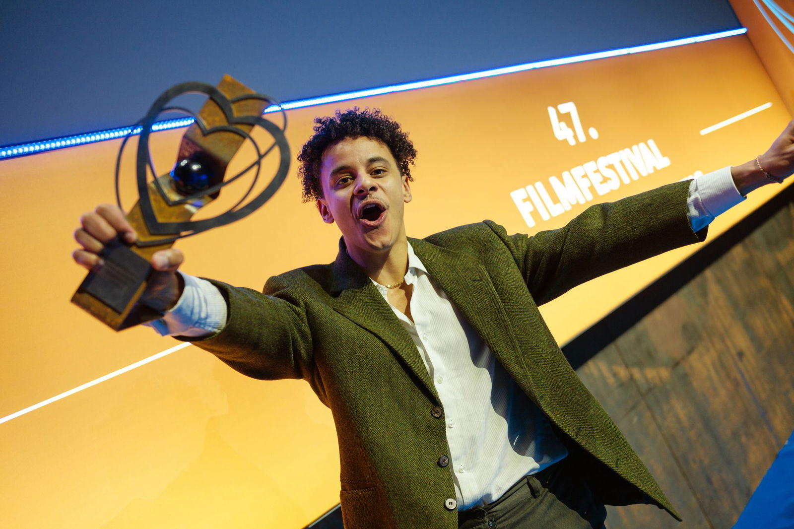 Tommes Diallo wurde für seine Rolle in «Champions und Wir» mit dem Preis für den besten Schauspielnachwuchs ausgezeichnet. 