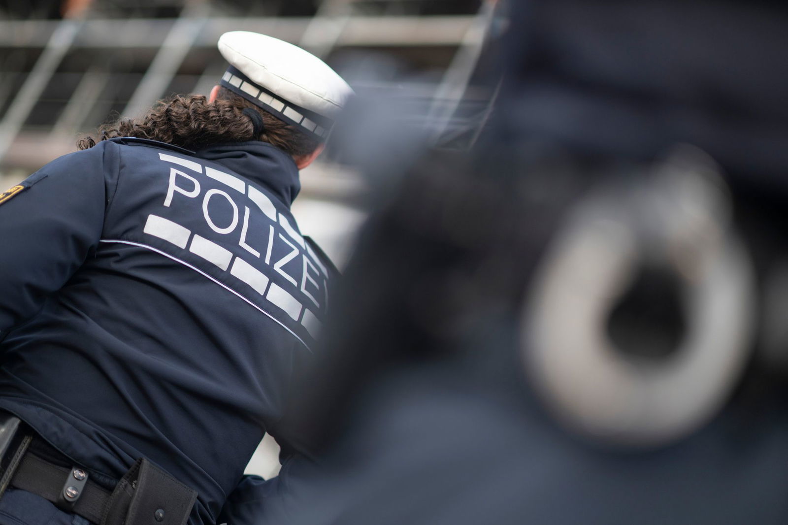 Die Polizei sieht in Ludwigsburg nach den Schüssen auf das Gebäude einer Sicherheitsfirma keine erhöhte Gefahr für die Bürger. (Symbolbild)