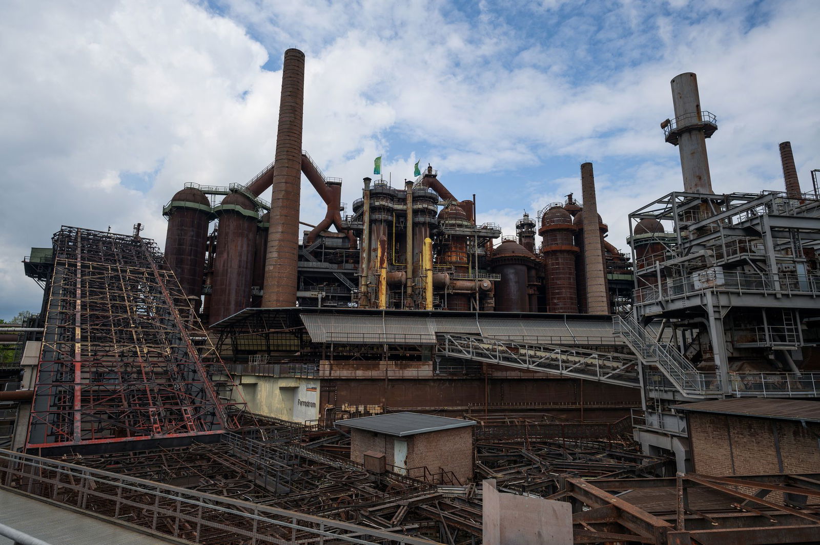 Für eine Ausstellung über die Völklinger Hütte werden Fotos, Objekte und Zeitzeugnisse jeder Art gesucht (Archivbild)