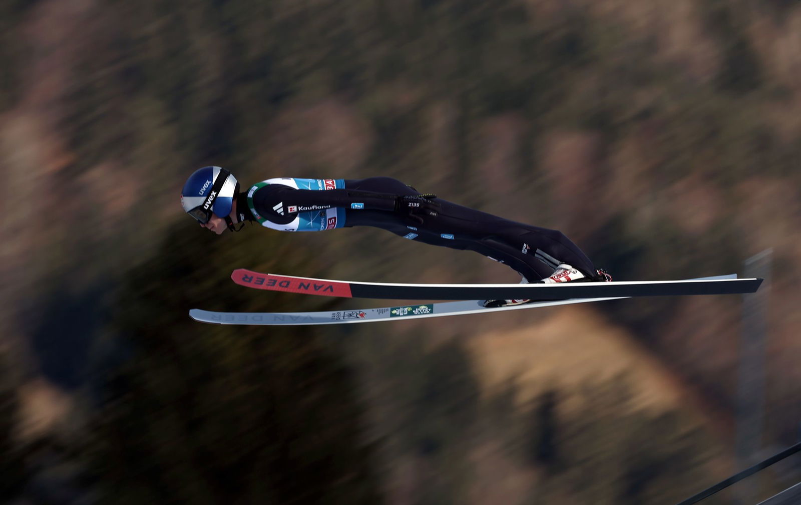 Wellinger beim Neujahrsspringen in Garmisch.