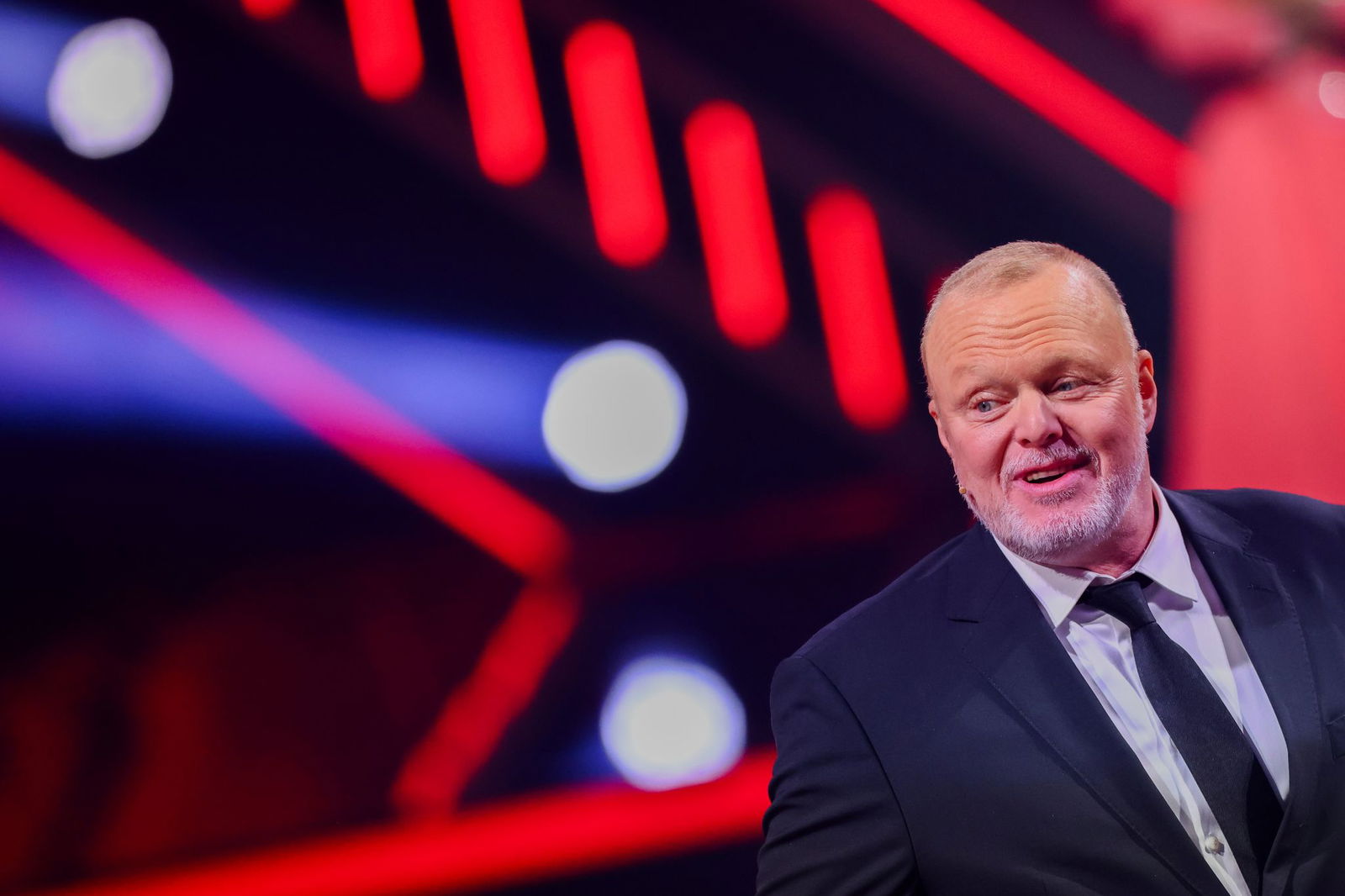 Zusammen mit Barbara Schöneberger übernimmt Entertainer Stefan Raab eine neue Samstagabend-Show. (Archivbild)