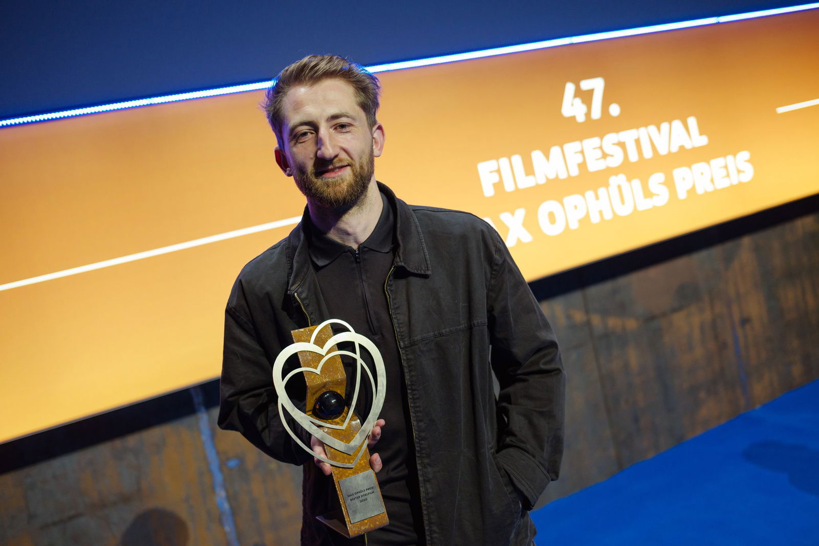 Ben Voit bekam den Max Ophüls Preis für seinen Spielfilm «Gropiusstadt Supernova».