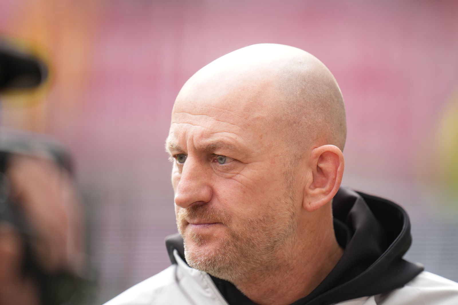 Torsten Lieberknecht verliert mit dem 1. FC Kaiserslautern gegen Paderborn.