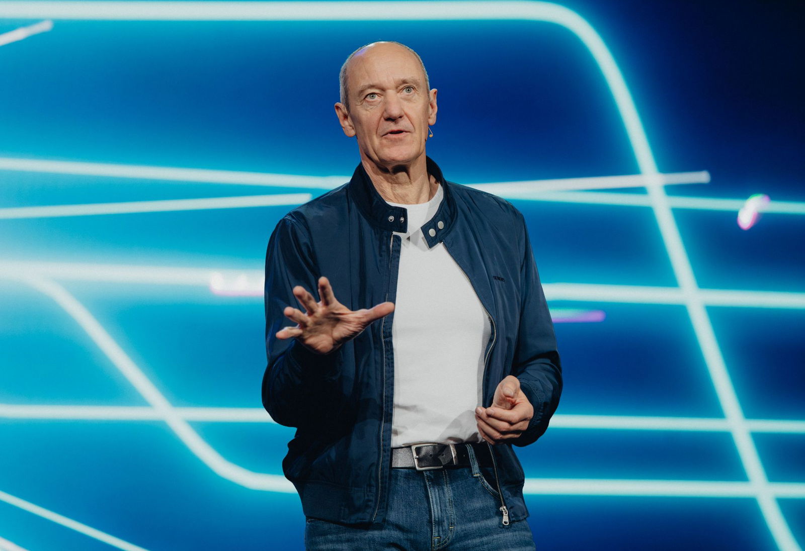 Siemens-Chef Roland Busch kann sich über stark steigende Aktienkurse freuen.