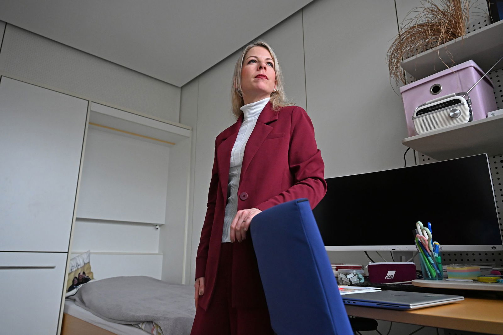 Die SPD-Abgeordnete Lena Horstmann vergleicht das Leben im Abgeordnetenhaus mit einer Jugendherberge für Erwachsene. 