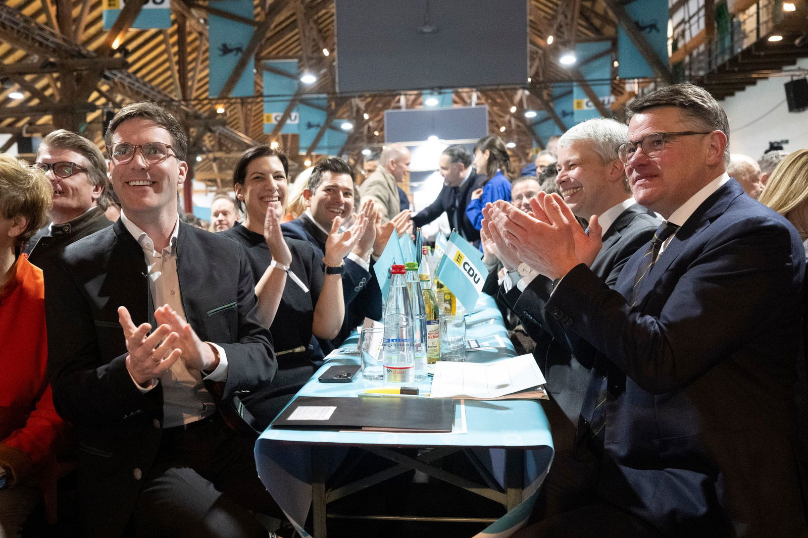 Beim Politischen Aschermittwoch geht es traditionell zünftig zu.