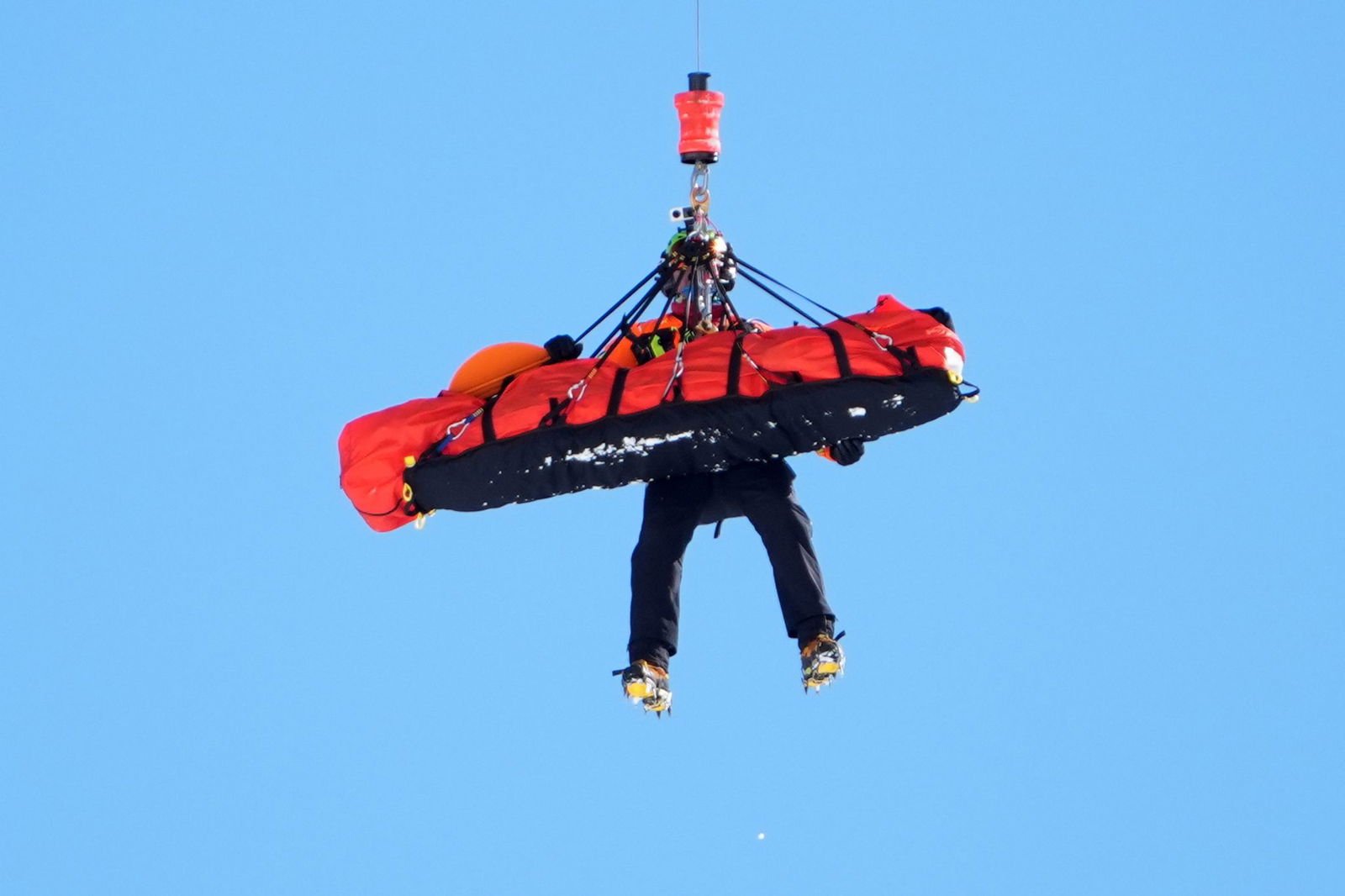 Lindsey Vonn wurde nach ihrem Sturz mit dem Helikopter abtransportiert. (Archivbild)