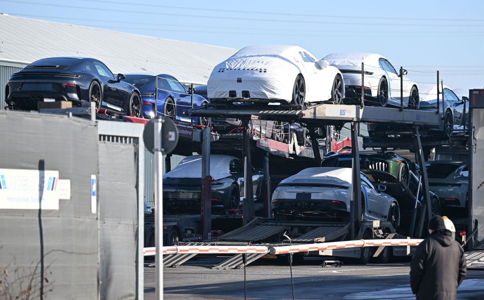 Die weltweiten Handelskonflikte bereiten den Unternehmen in Baden-Württemberg weiter Sorgen. 