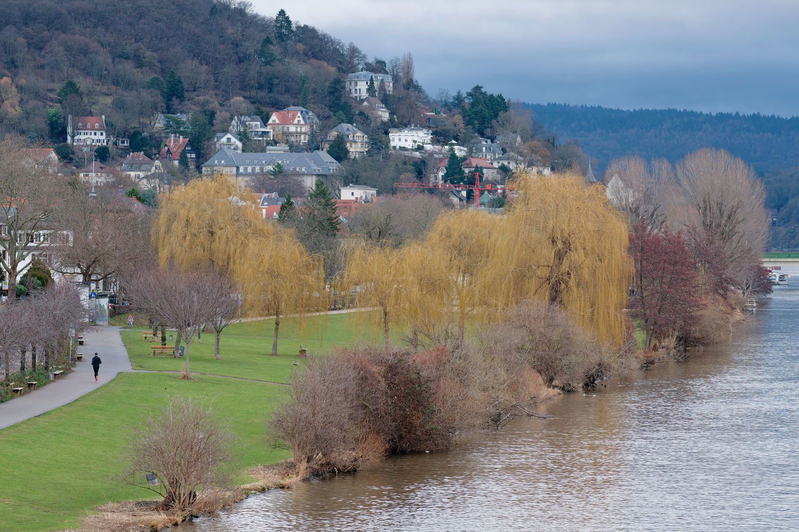 Erst Wind und Wolken und später kommt der Schnee. (Archivfoto)