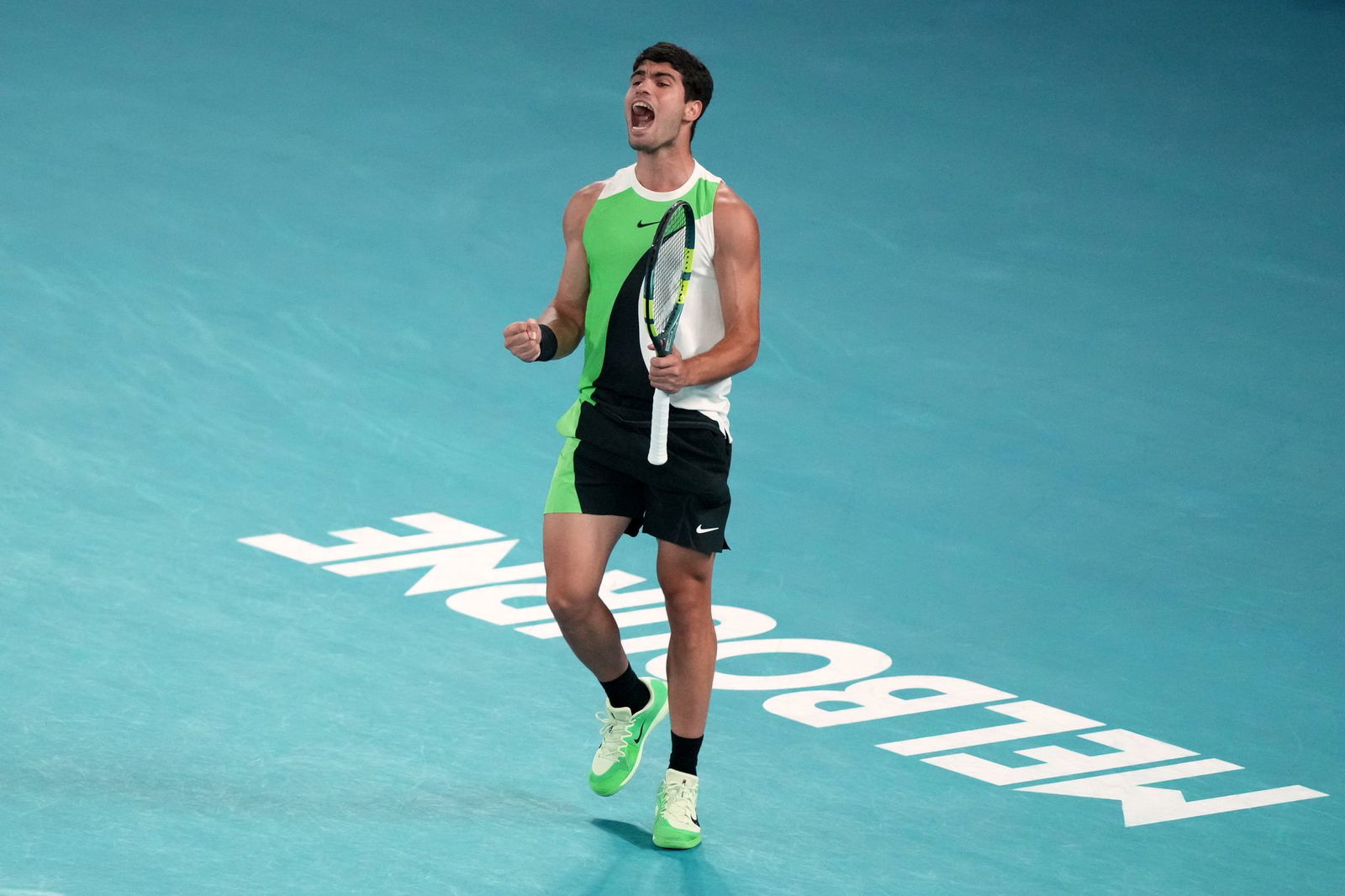 Carlos Alcaraz ist der jüngste Tennisspieler der Geschichte, der alle vier Grand-Slam-Turniere gewonnen hat.