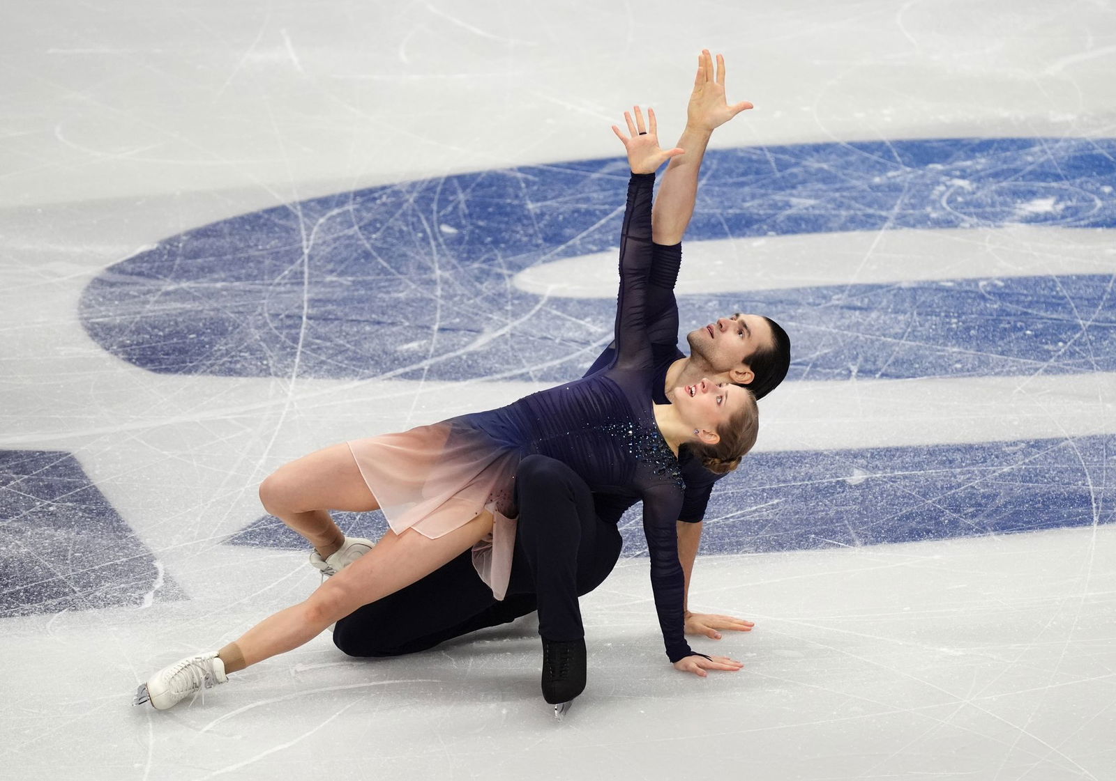 Minerva Hase und Nikita Volodin zeigten zuletzt wacklige Leistungen.