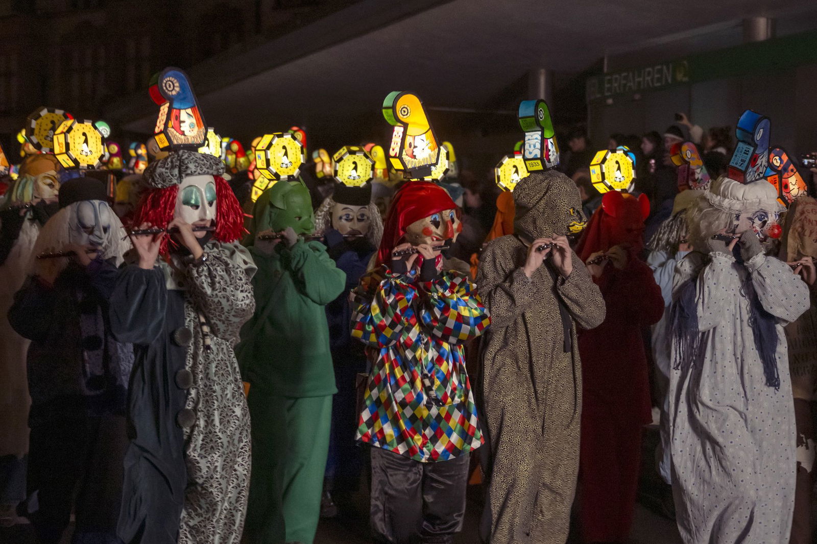 Probleme gab es mit Fluchtwegen oder Dekoration in Vereinsräumen. (Archivbild)