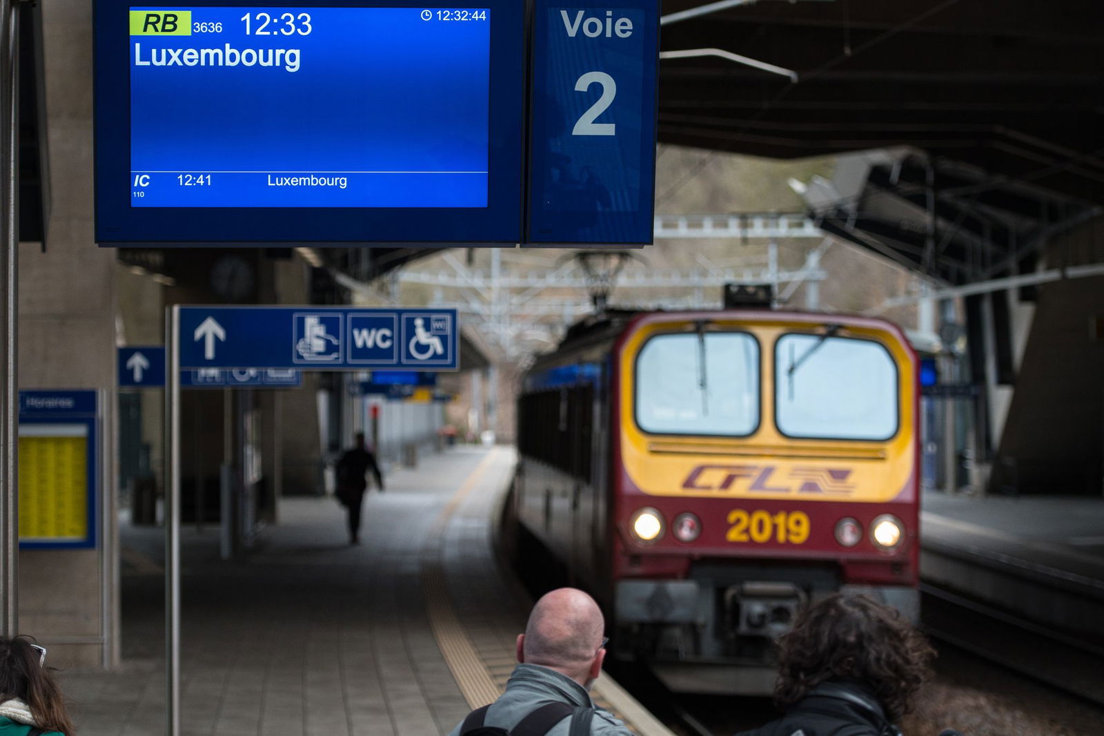 Luxemburg ist bekannt dafür, dass der öffentliche Personennahverkehr kostenlos ist. Jetzt hoffen saarländische Politiker, dass auch in die Pläne für eine Schienenanbindung Bewegung kommt. (Symbolbild) 