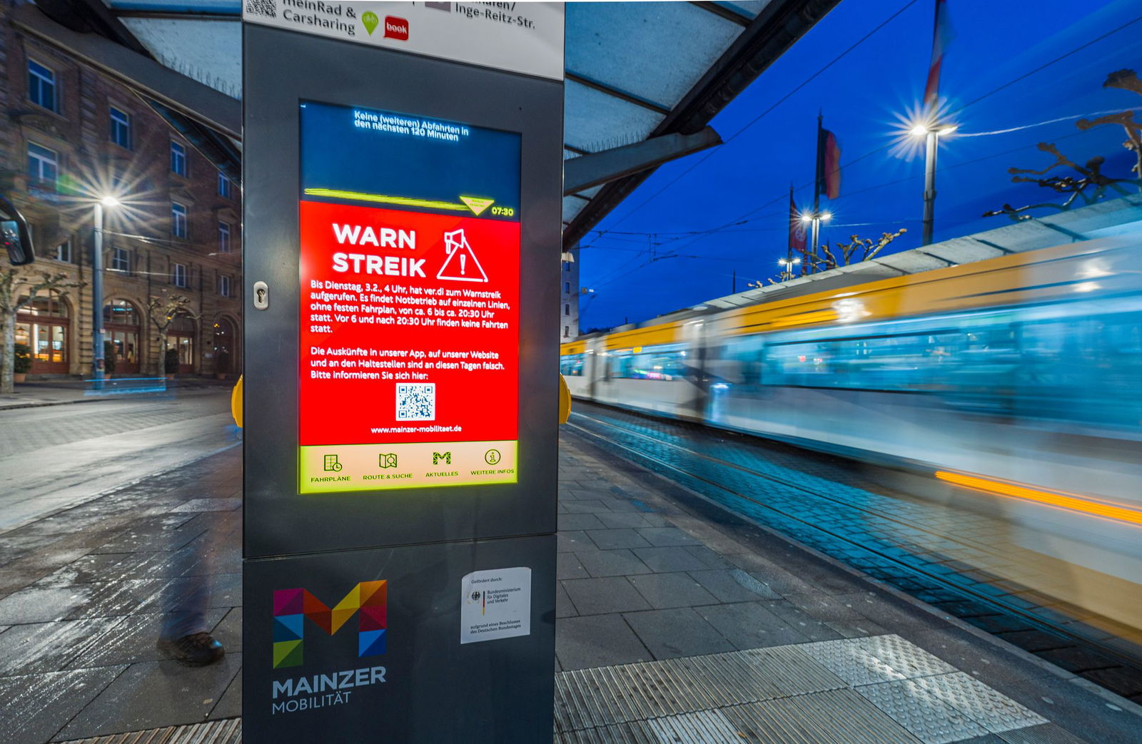 In vielen Orten in Rheinland-Pfalz wird der Nahverkehr bestreikt. (Archivfoto)