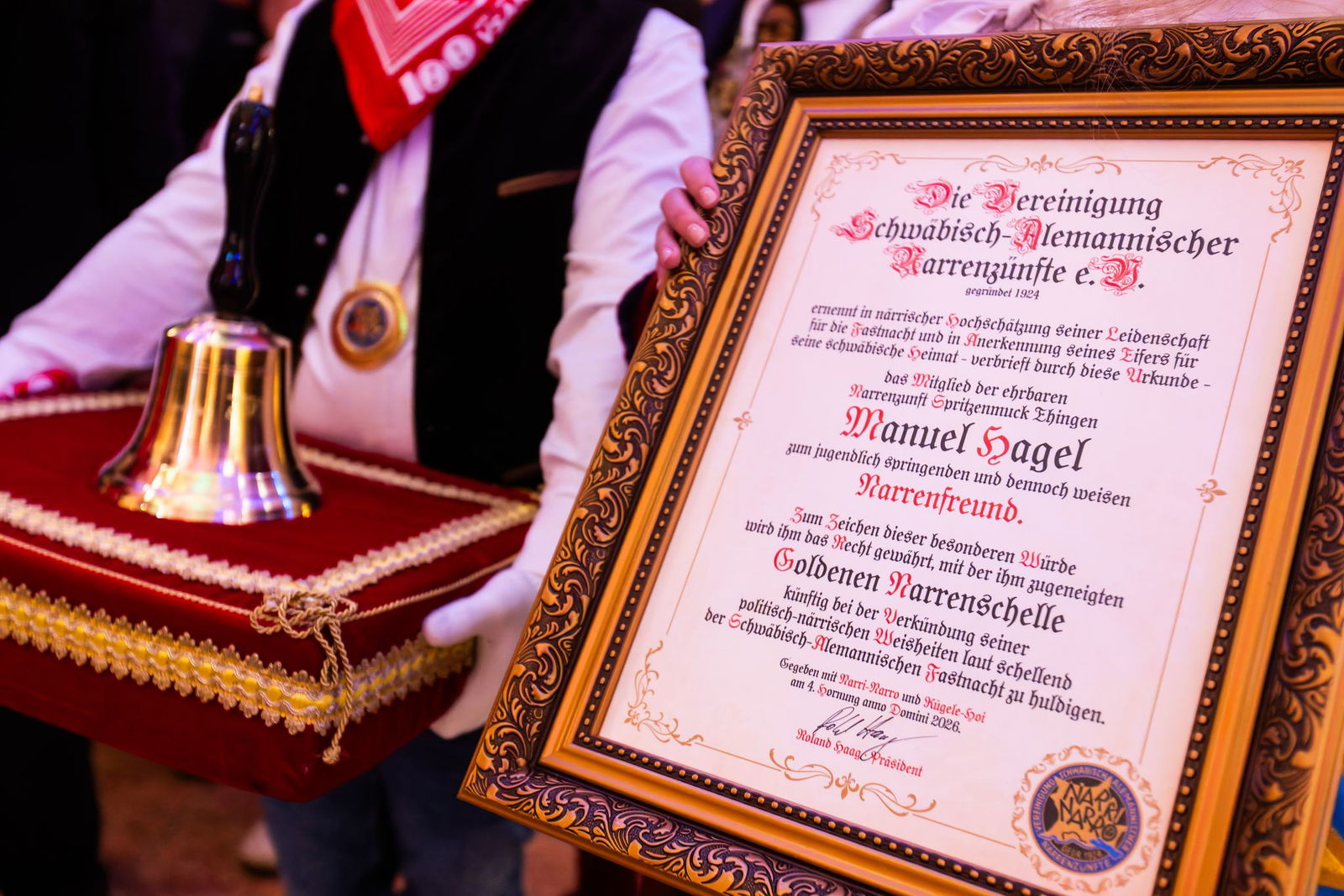 Die «Goldene Narrenschelle» wurde dieses Jahr an Manuel Hagel verliehen.