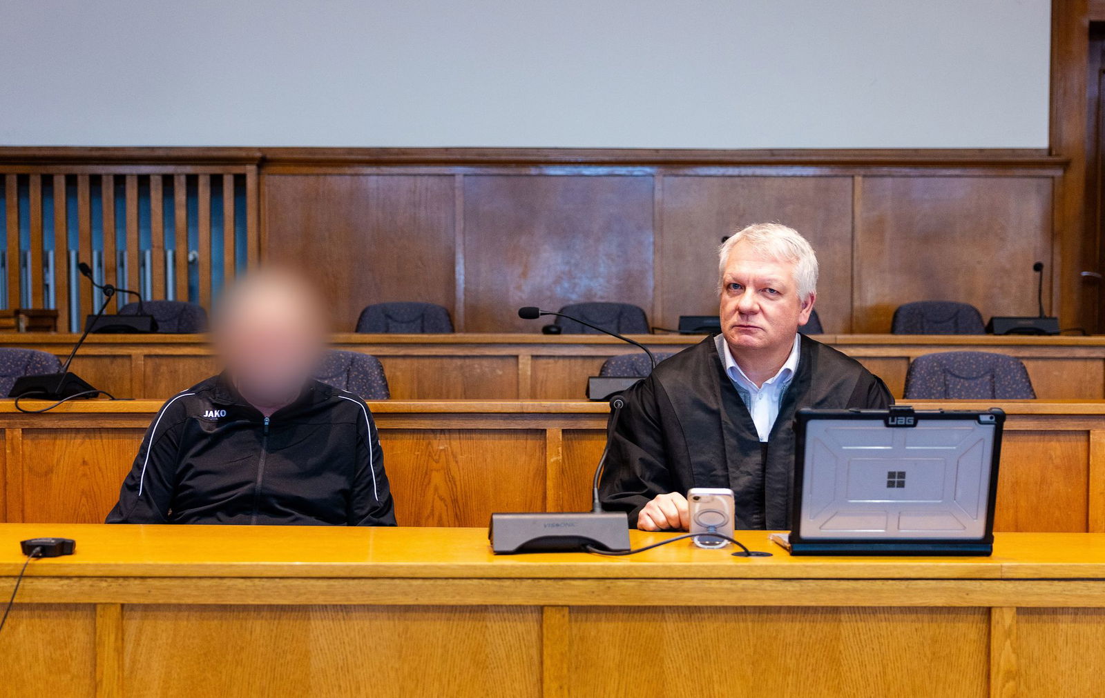 Am ersten Prozesstag wurde nur die Anklage verlesen.