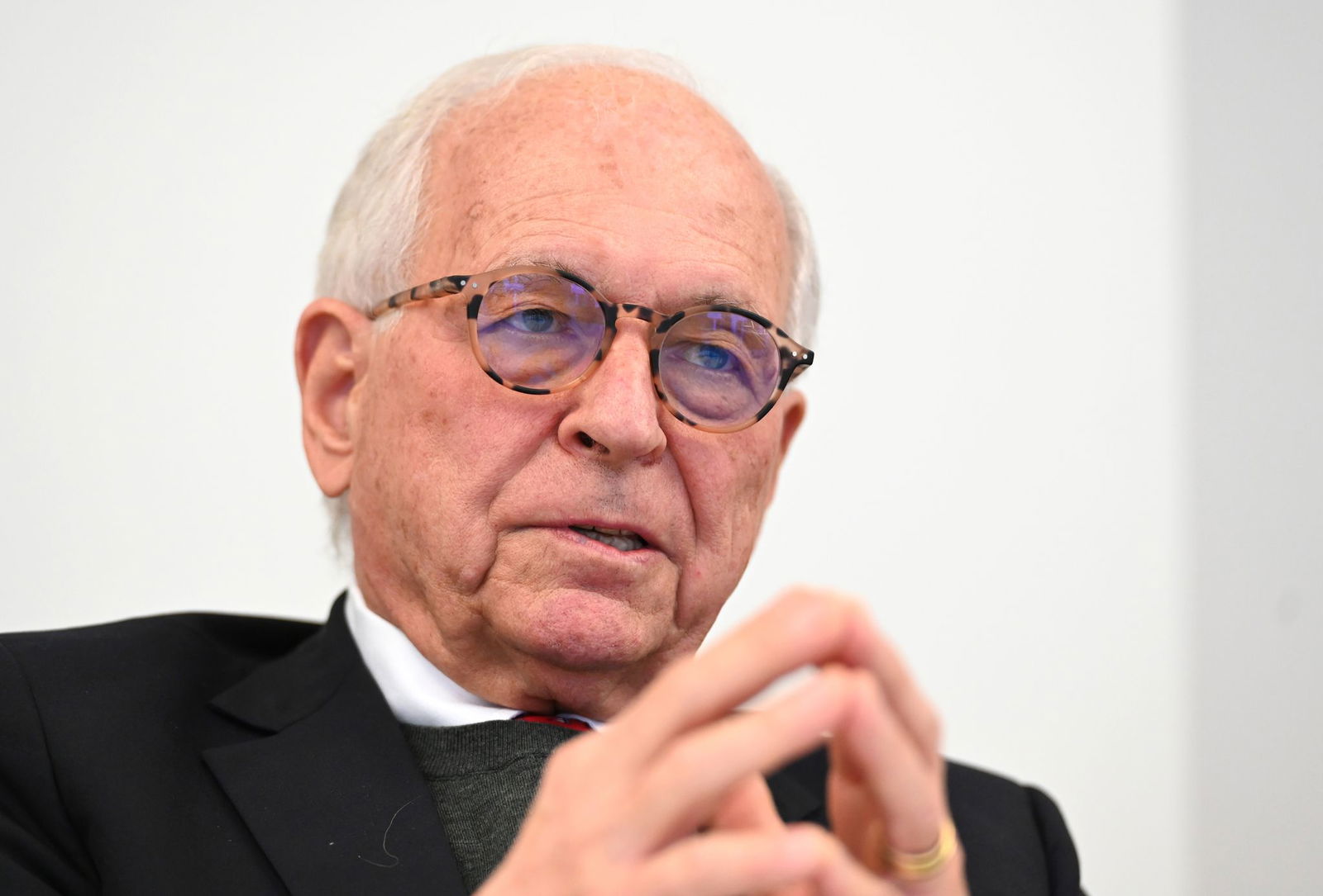 Konferenzleiter Ischinger freut sich vor allem über besonders viele europäische Teilnehmer.