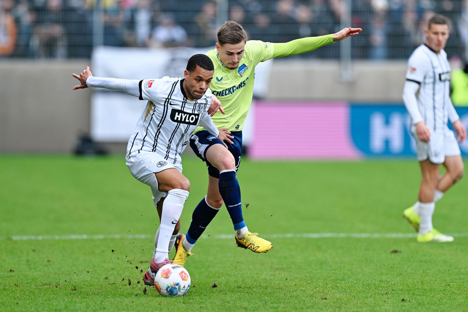 Elversberg verliert gegen Hertha.