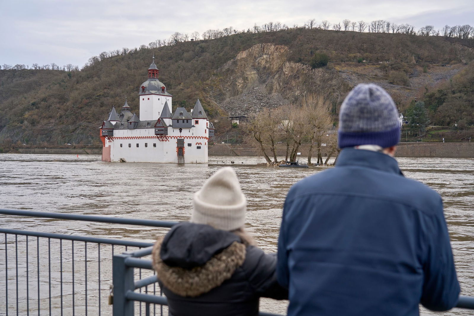 Hochwasser geht in kommenden Tagen zurück.
