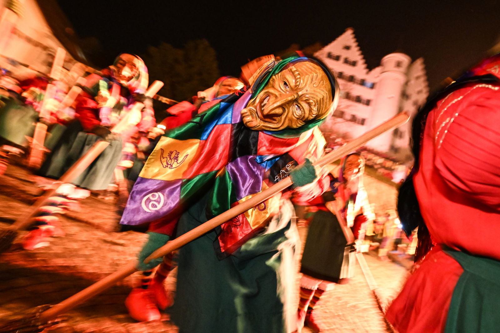 So sah die Maske aus, die entwendet wurde. (Symbolbild) 