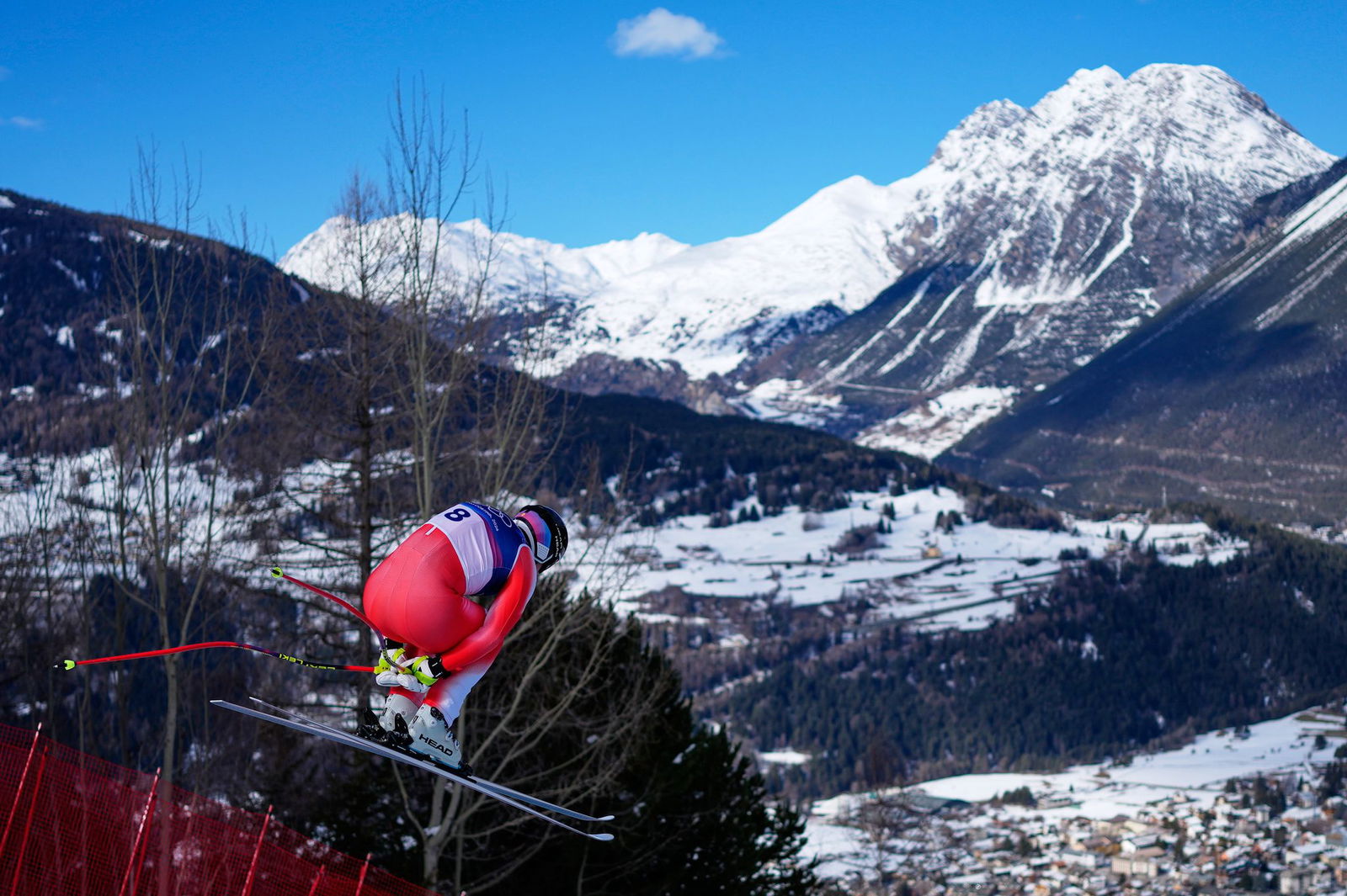 Franjo von Allmen zeigt auf der schwierigen Stelvio-Piste eine bärenstarke Fahrt.