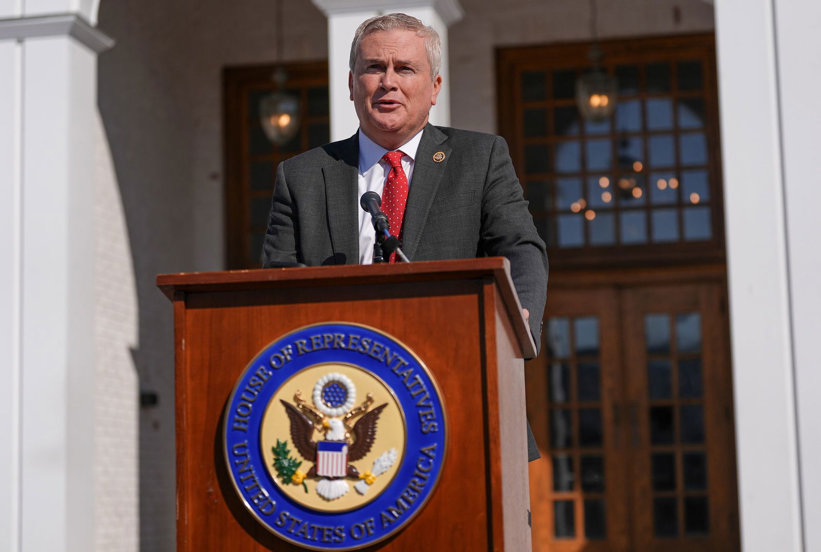 Bezeichnet die Befragung von Ex-US-Präsident Bill Clinton als «produktiv» - der Abgeordnete James Comer. 