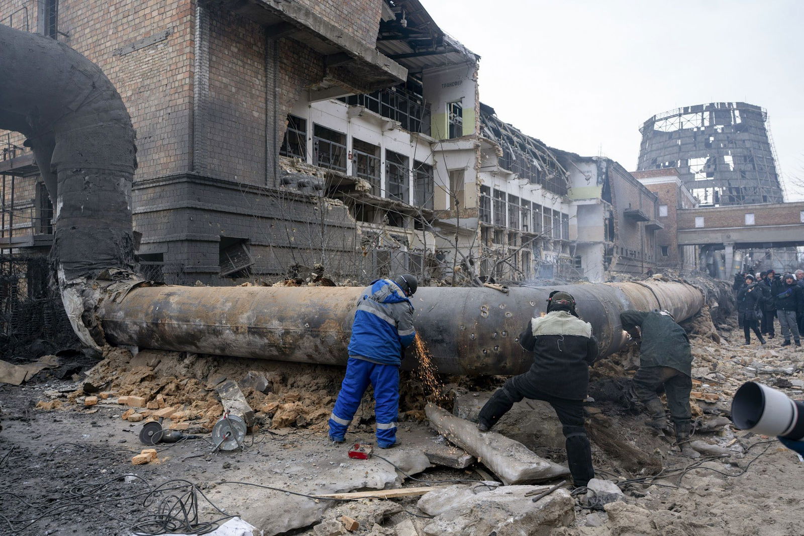 Die EU will die Ukraine beim Wiederaufbau von Infrastruktur unterstützen. (Archivbild)